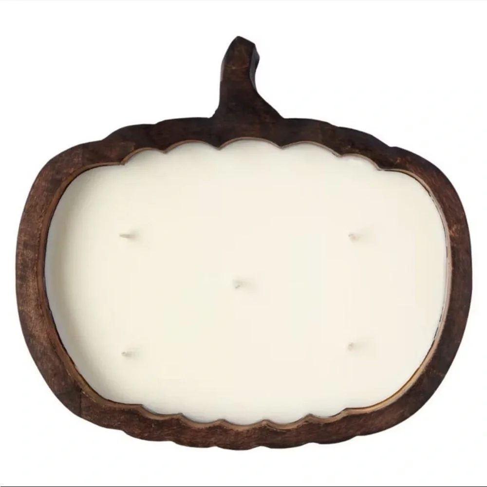 Fall Pumpkin Shaped Candle 25 oz